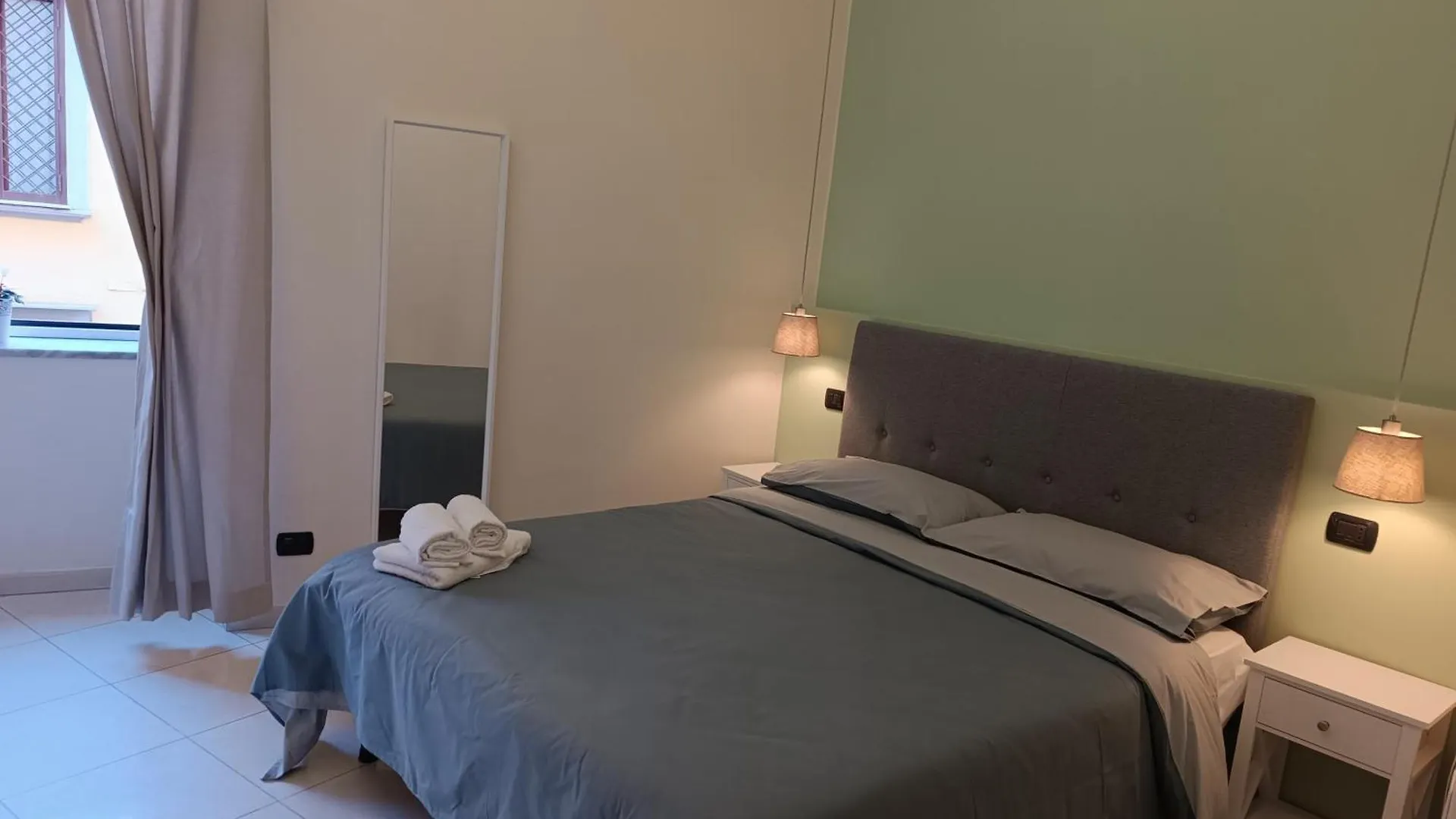 Bed & Breakfast Residenza Geri - Suite And Home Napoli Centro