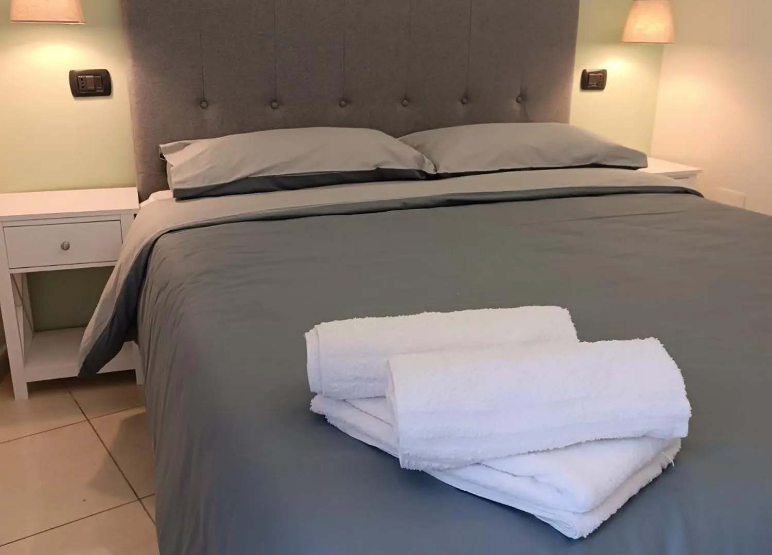 Residenza Geri - Suite And Home Napoli Centro